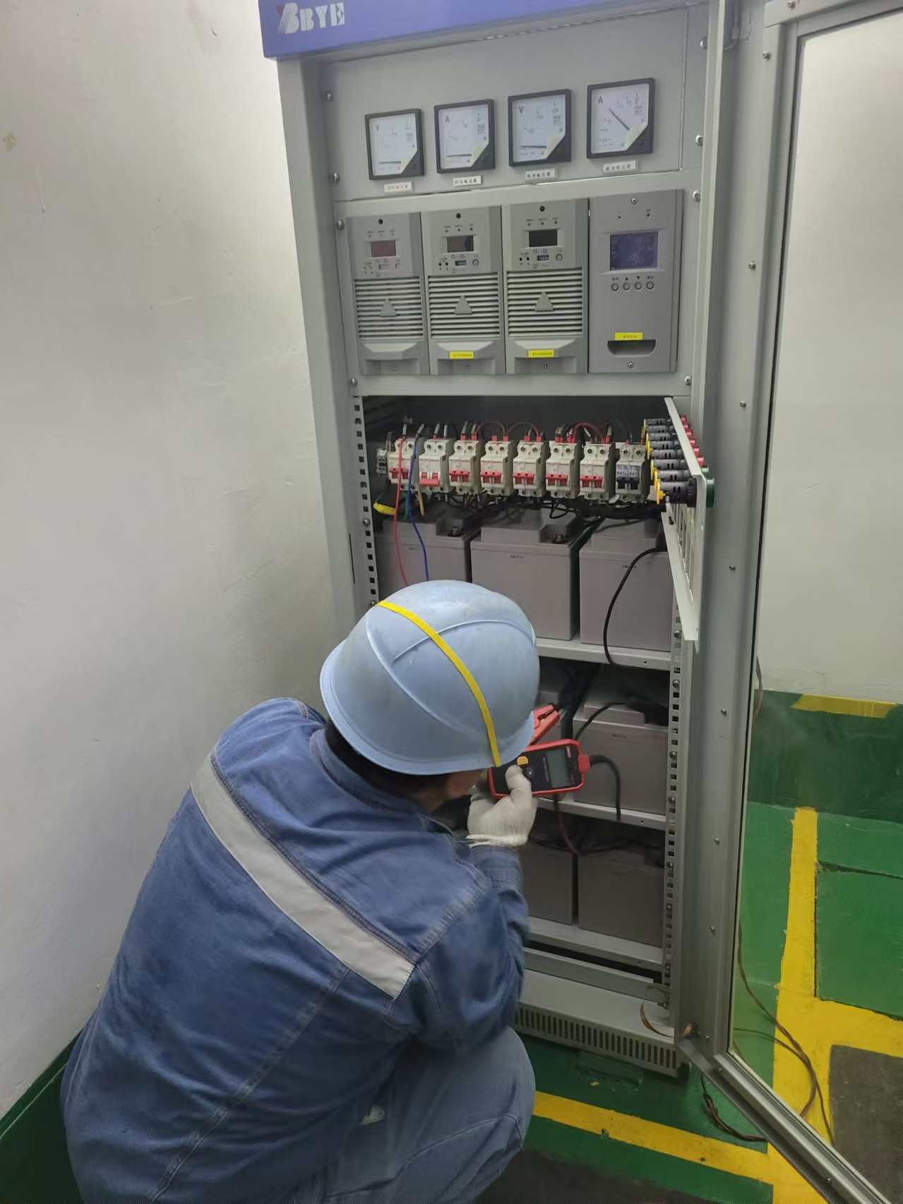 合法合規(guī)的白云低壓配電房年檢托管服務(wù)|控制配電房缺陷狀態(tài)