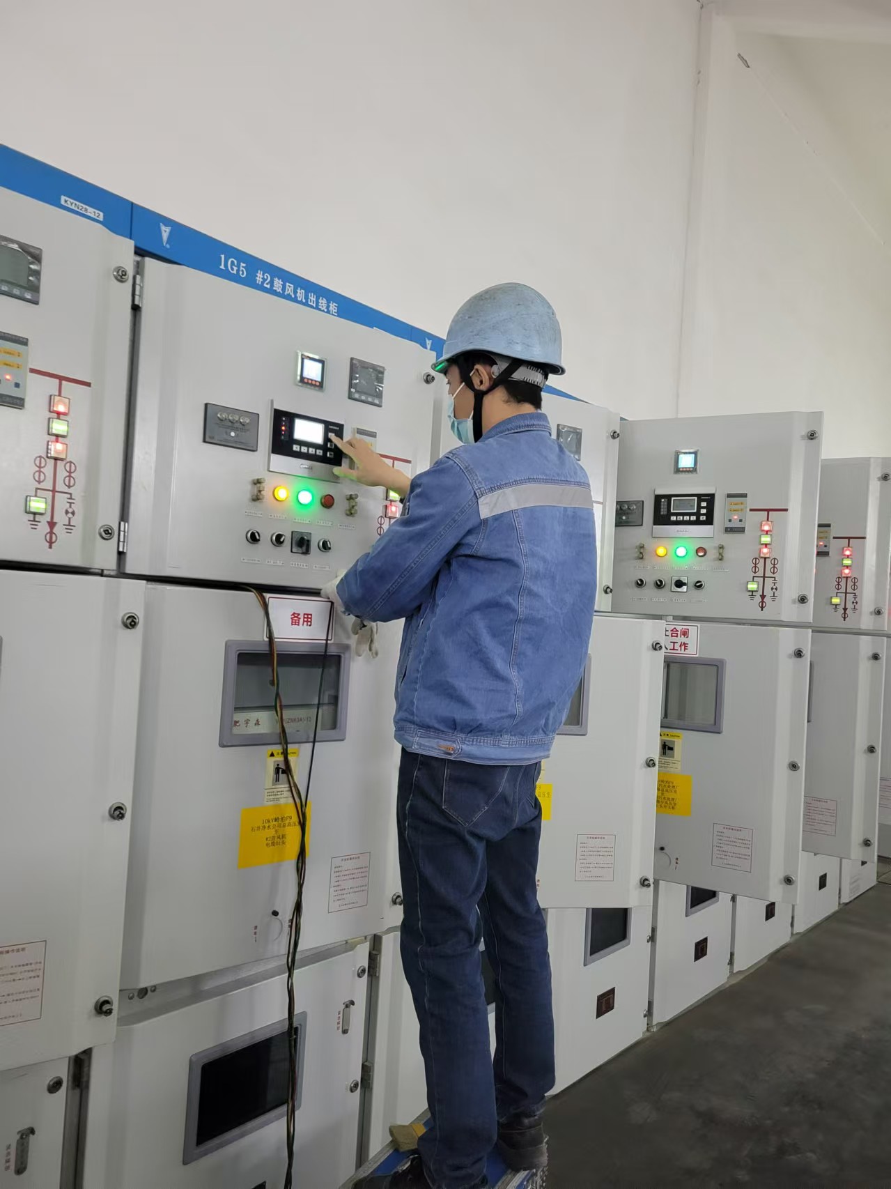 白云配電房年度維護(hù)案例