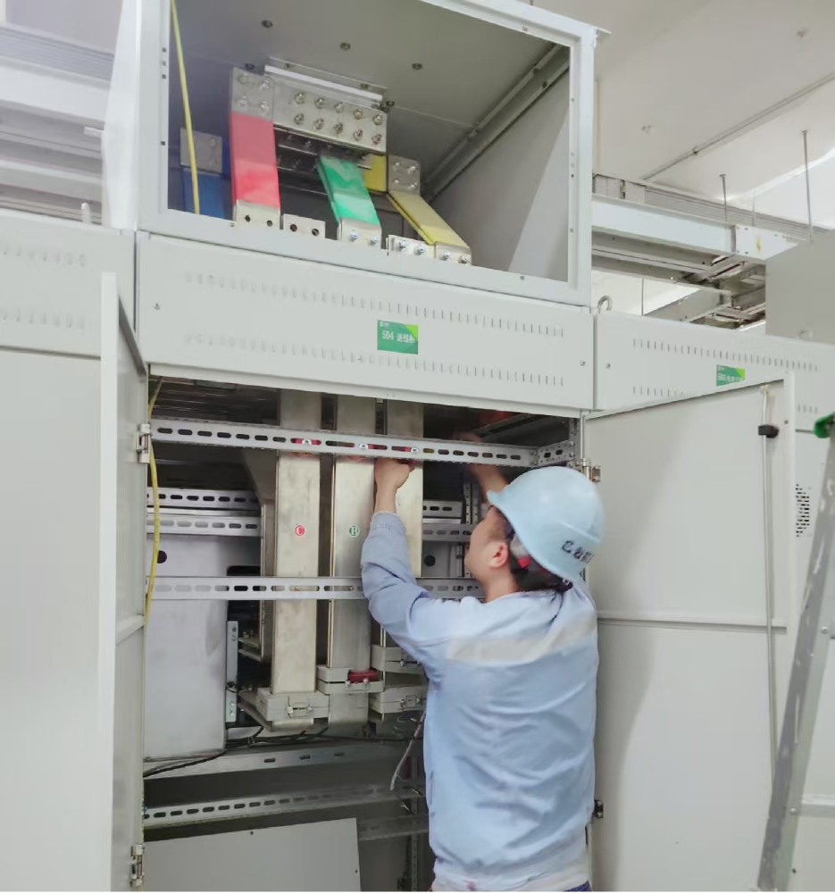 上海永綠置業(yè)有限公司廣州分公司（綠地鑫融廣場）電氣設(shè)備及線路全面的預(yù)防性試驗測試