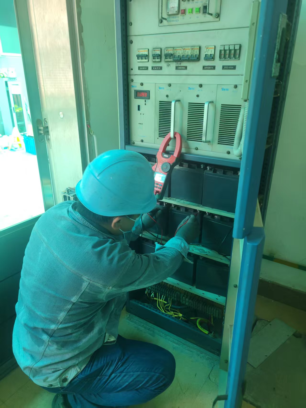 廣州市凈水有限公司配電房專(zhuān)業(yè)維保服務(wù)案例