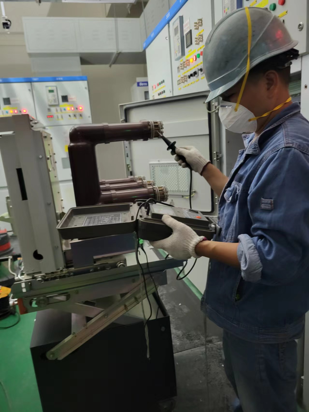 寫字樓配電房如何預(yù)防宕機？白云機安詳解專業(yè)檢測全流程